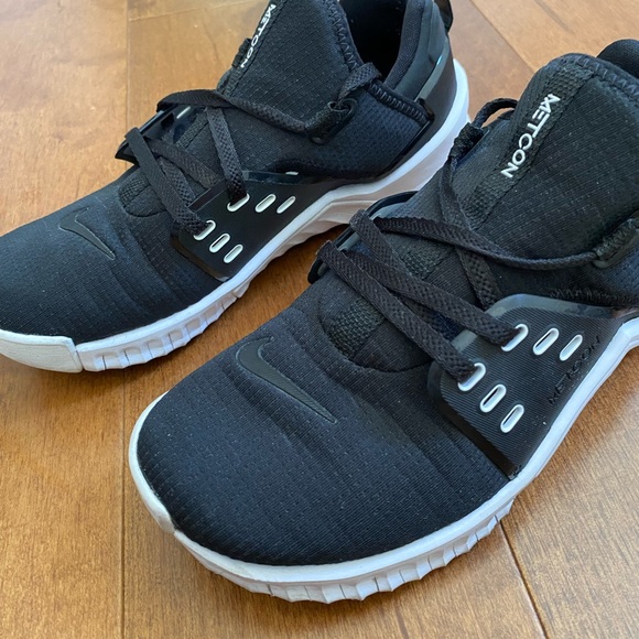 Nike Metcon Weight Training Shoes in Black Size 6.5 🖤 - Picture 3 of 5